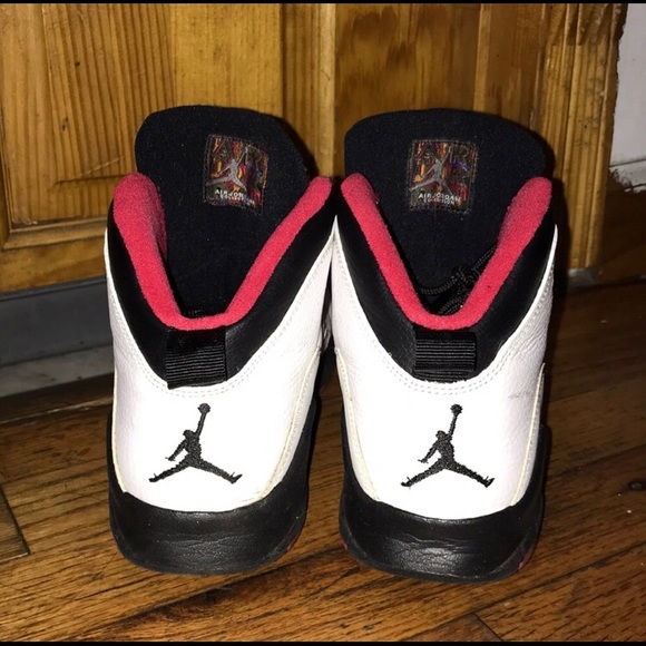 Air Jordan Retro 10 “Chicago” - Picture 3 of 3
